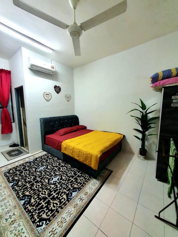 Lh Alisha Homestay Wangsa Mewangi גואה מואסנג מראה חיצוני תמונה